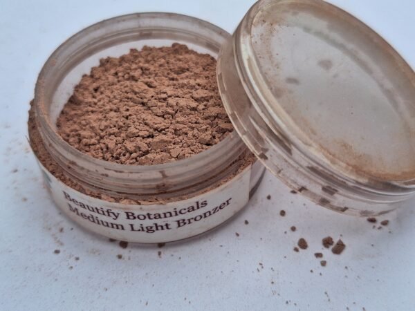 Medium Light Bronzer