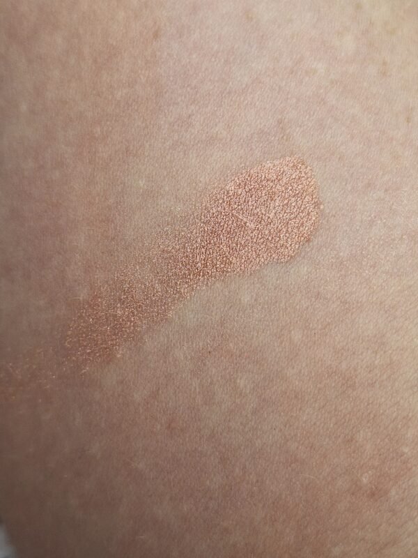 20251120_125902 Soft Peach Eyeshadow