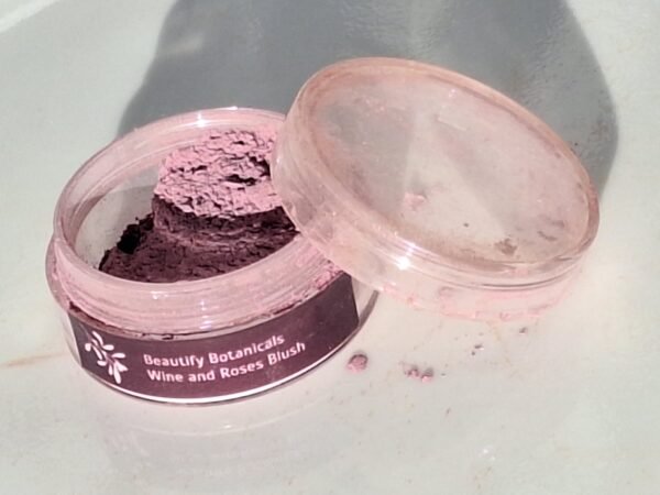 20251119_152352 Wine and Roses Blush